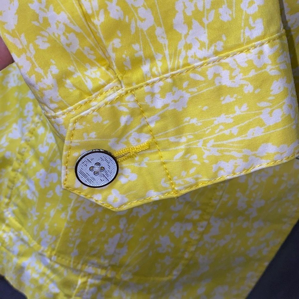CAbi Utility Jacket Field of Daises 5160 Yellow Coat XS - Picture 7 of 9